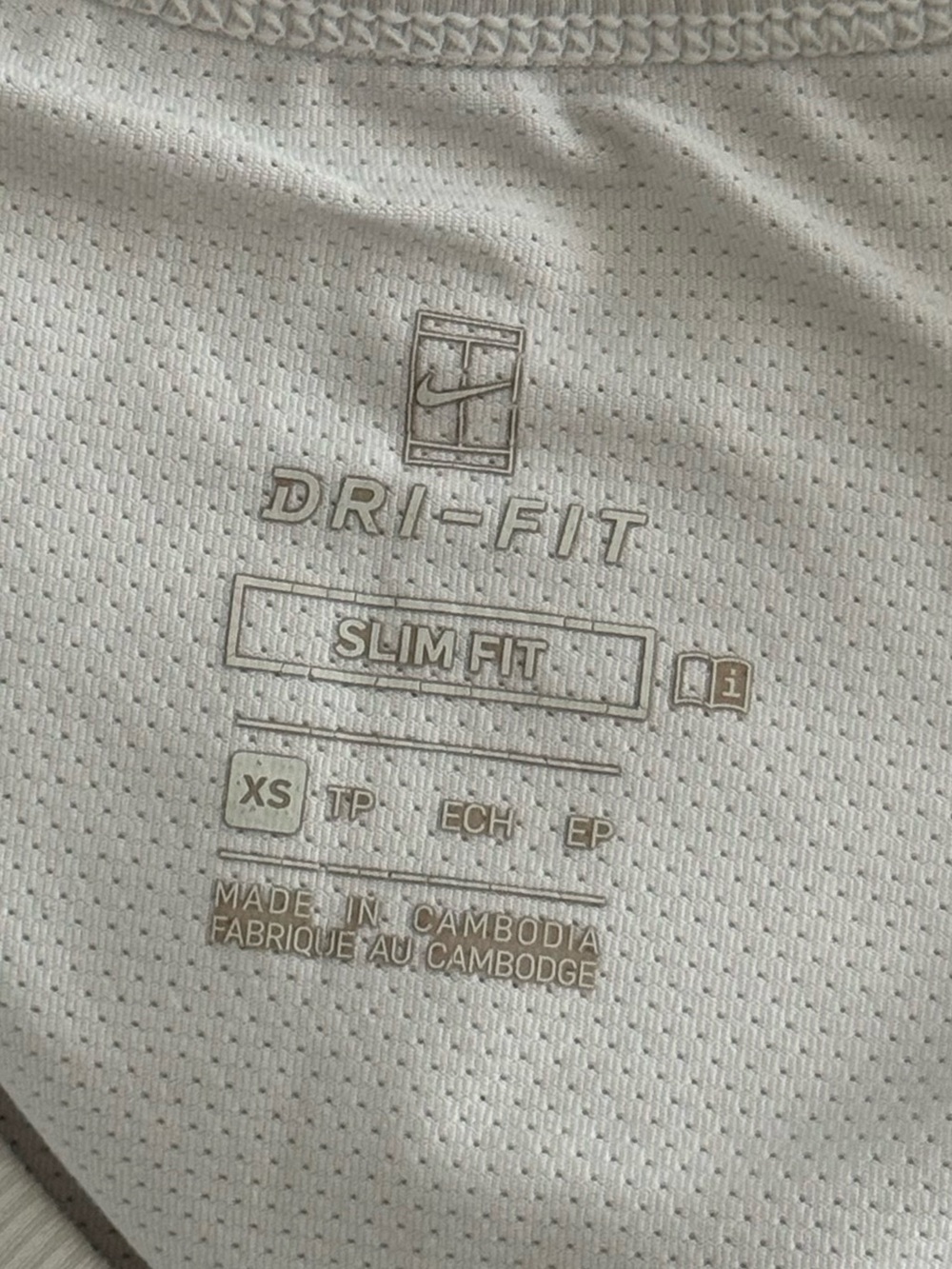 Nike Dri-FIT White V-Neck Slim Fit Athletic Tennis Top Shirt Size XS - Picture 2 of 3